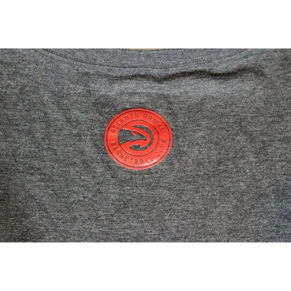 Atlanta Hawks Basketball Club UNK NBA Tshirt Textured Graphics - Picture 5 of 6